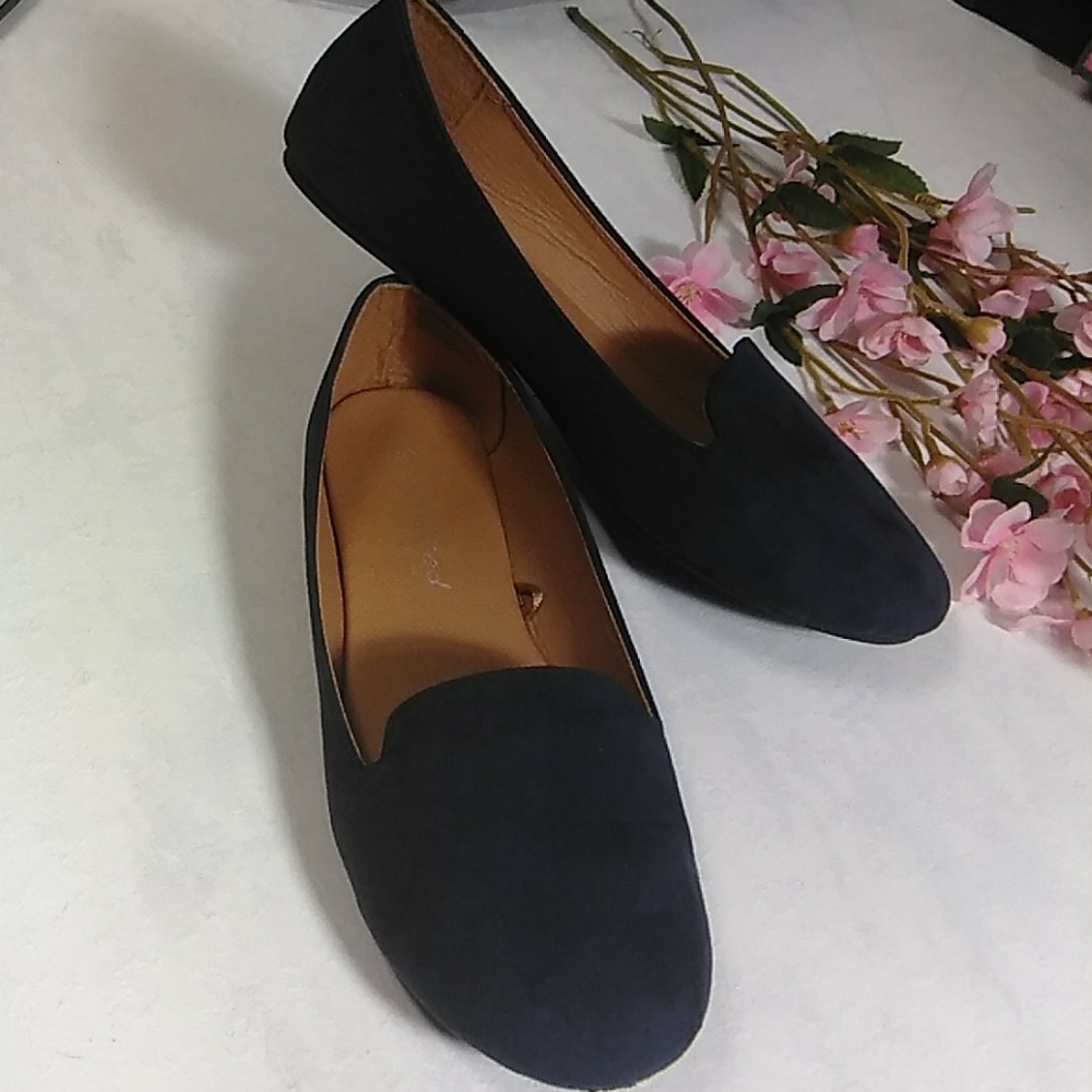 Twisted  suede shoes flat Women's size 8